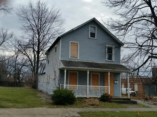 9406 Elizabeth Ave, Cleveland, OH 44105
