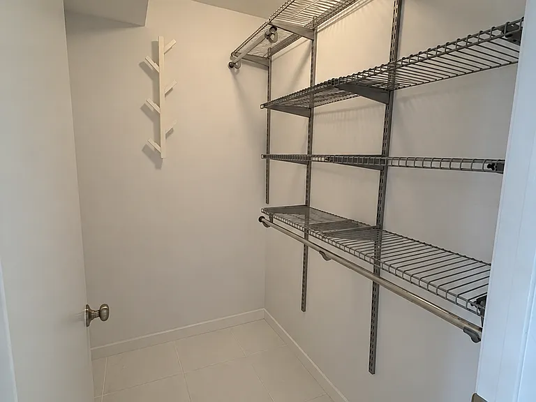 189 Avenue C #9E — Photo 7