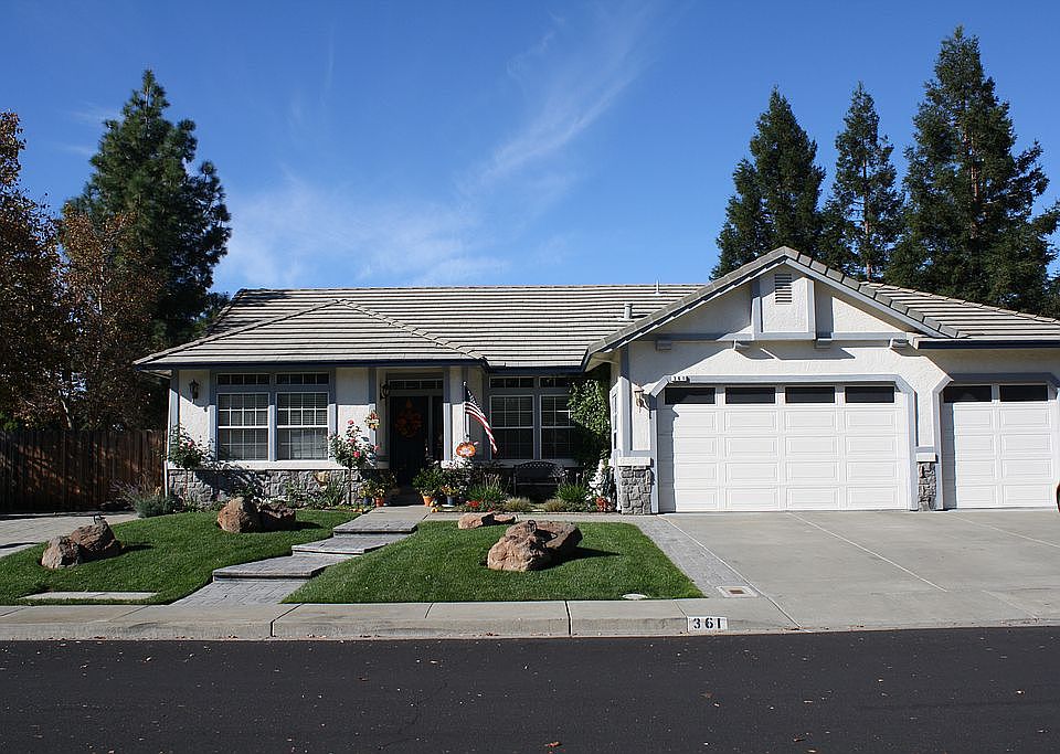 1st image of 361 Greystone Ct