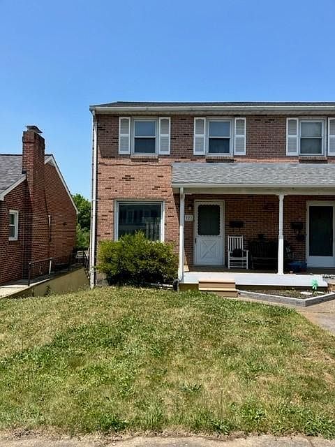1st image of 921 Summit Ave
