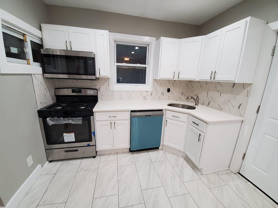 1st image of 23 Burnet St