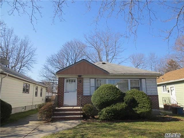 1st image of 5636 231st St