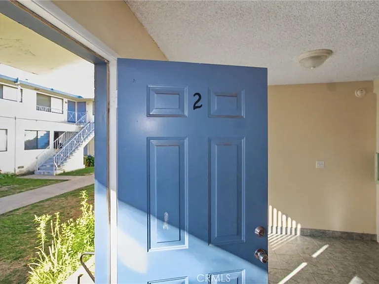 13609 Van Ness Ave #2 — Photo 3