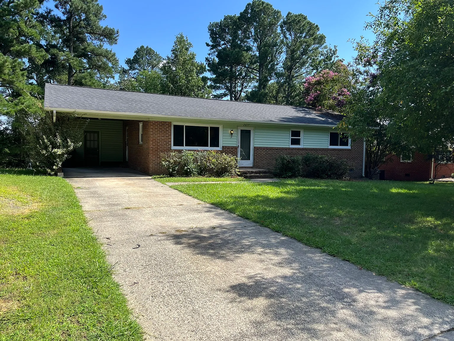 3 bed, 1.5 bath, 1262 sqft, $1,750 — Photo 1