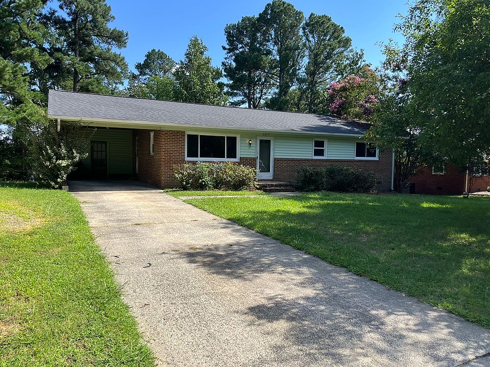 1st image of 2417 Landis Dr
