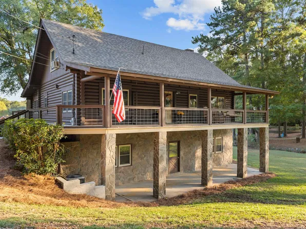 224 Loch Way, Eatonton, GA 31024