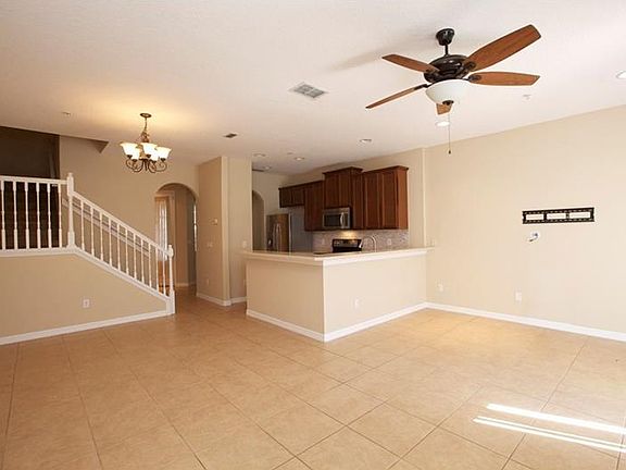 5th image of 9406 Tawnyberry St