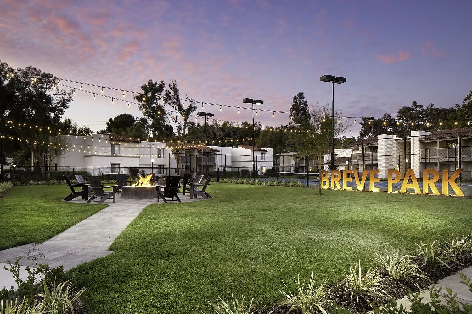 Breve Park — Photo 1