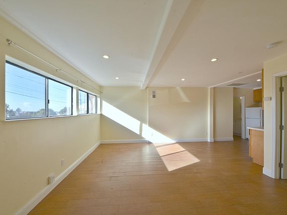 4th image of 178 Montana St #B