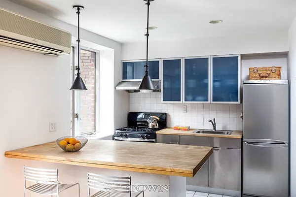 Sold by Town Residential | media 2