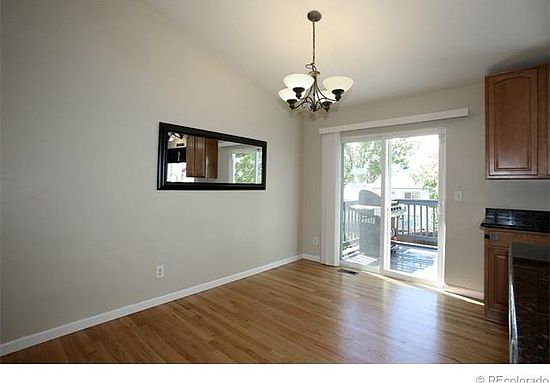 IS5i95ybh15hws1000000000_10262015