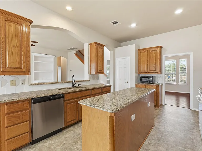 944 Hedgcoxe Rd — Photo 18
