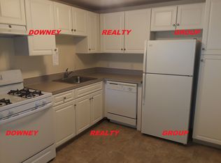 8 Tozer Rd #16, Beverly, MA 01915