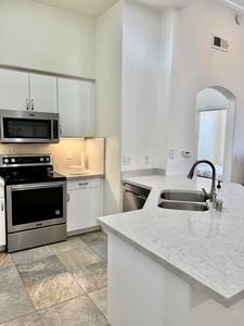 9263 Regents Rd #B408, La Jolla, CA, 92037