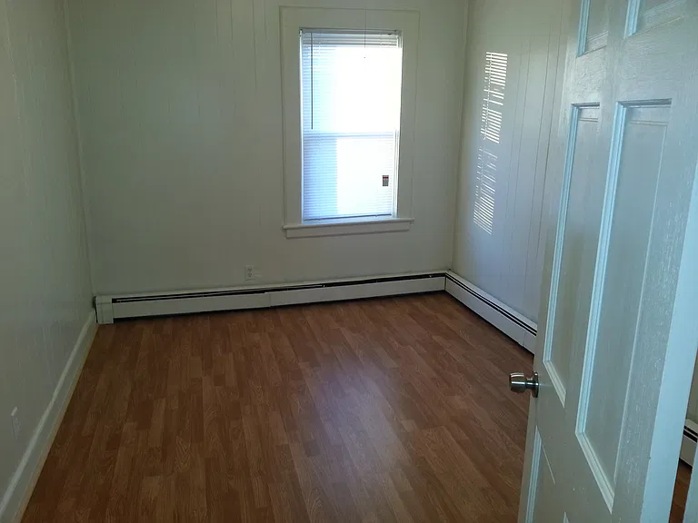220 Washington St #5 — Photo 9