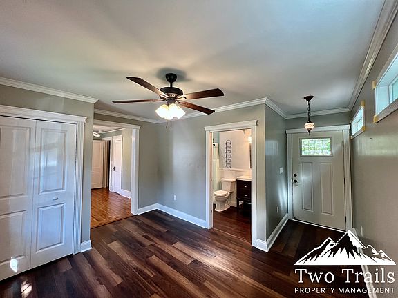 3rd image of 1614 Ridgewood Blvd