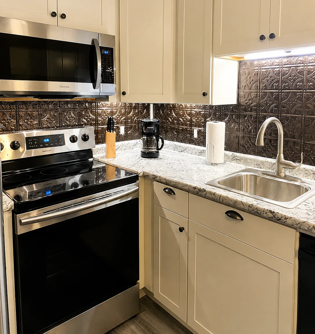 1 bed, 800 sqft, $1,500 — Photo 3