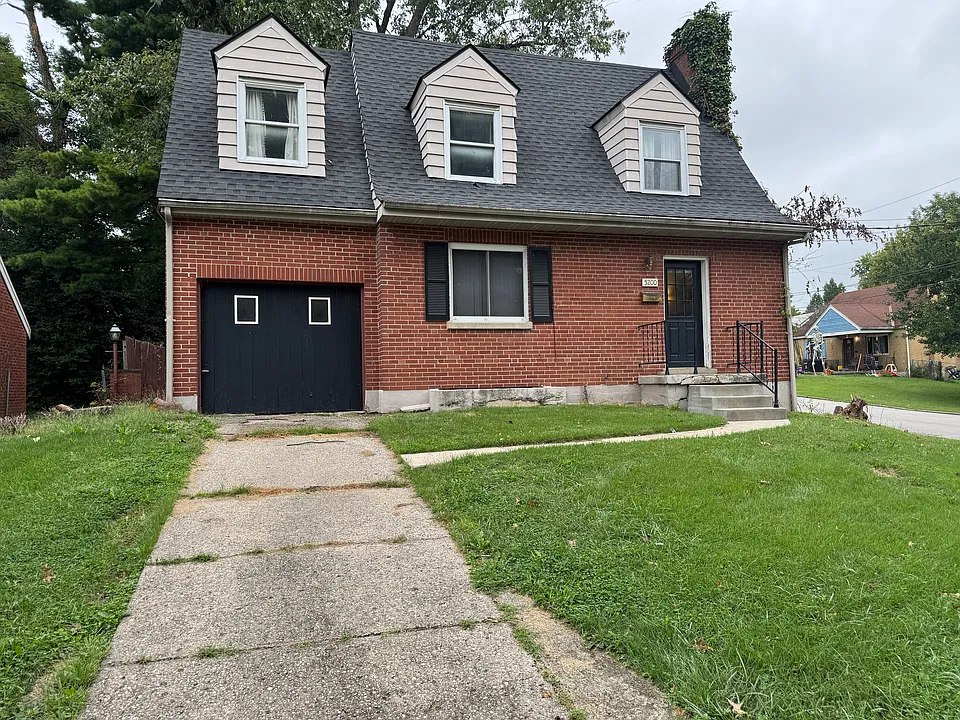 5200 Willowood Ave