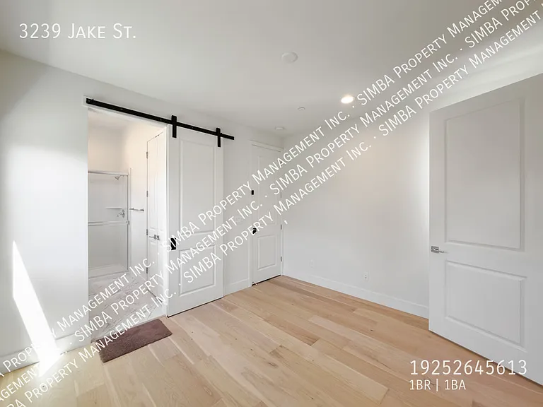 3239 Jake St — Photo 8