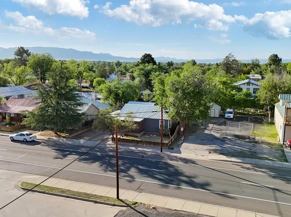 705 E Ave E, Alpine, TX 79830