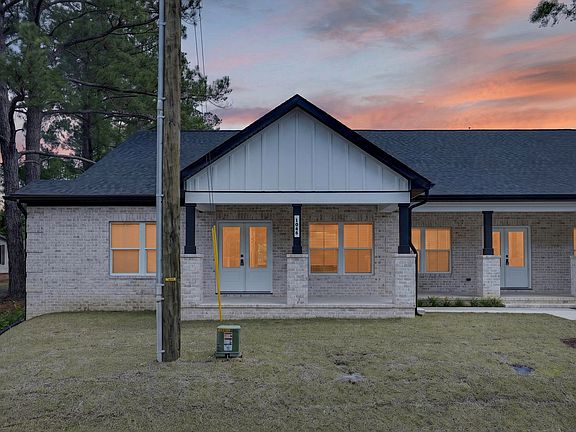 3rd image of 106 Lee Dr