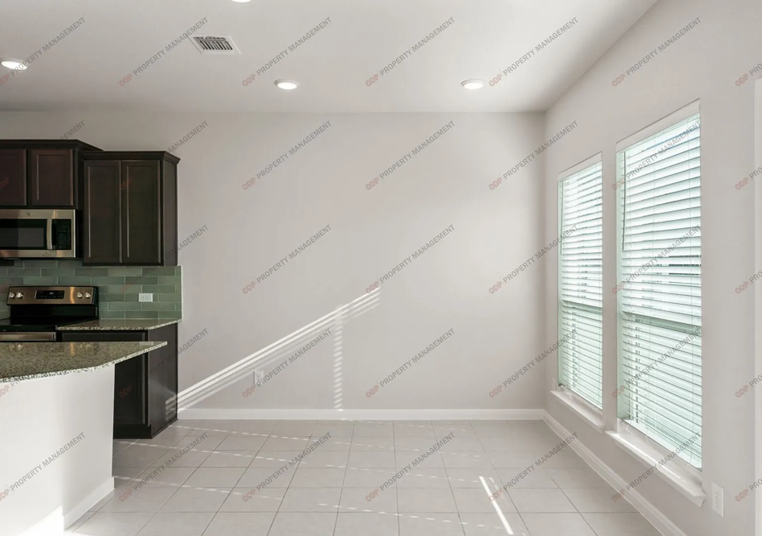 Troy ISD- 3 Bed, 2 Bath- 1411 SQFT — Photo 4