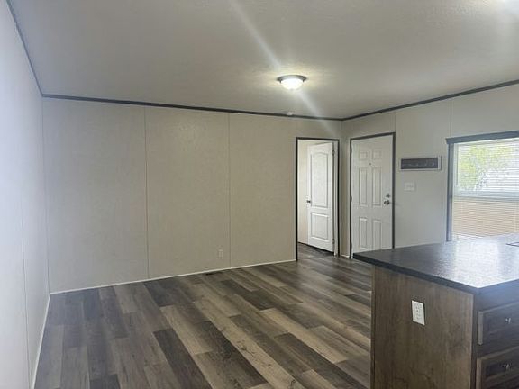 3rd image of 1123 Walt Williams Rd #91