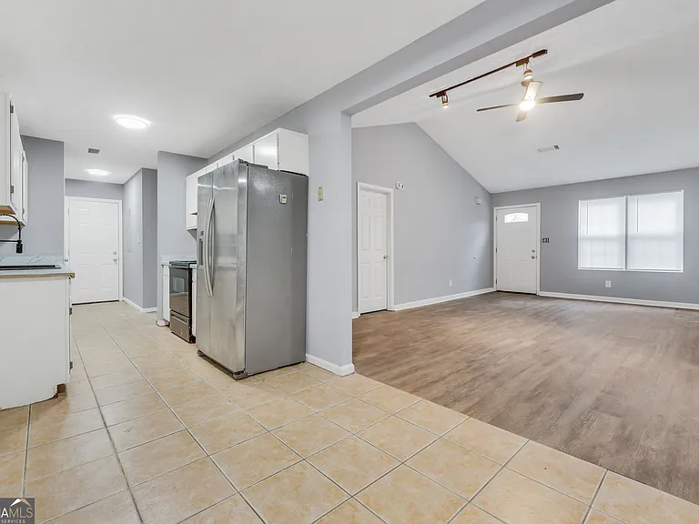 9202 Fairway Ct — Photo 7