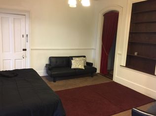 1389 Locust St, Dubuque, IA 52001