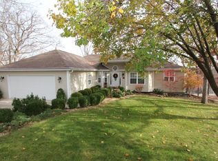 136 Windjammer Estates Dr, Lake Ozark, MO 65049