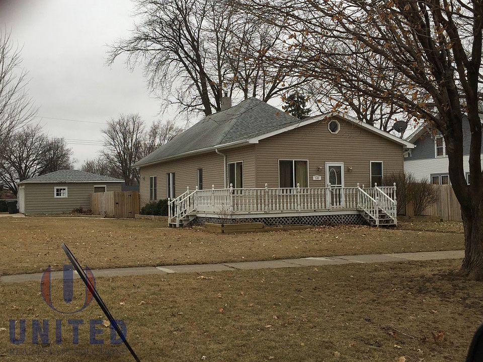 1st image of 530 Jackson St
