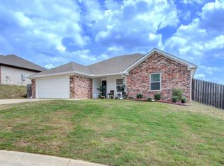 5399 Heritage Valley Dr, Benton, AR 72019