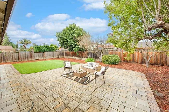 211 Helado Rd — Photo 26