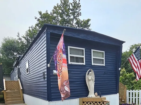 229 Miller St #G-9, Ludlow, MA 01056
