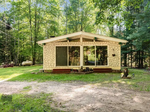 4740 Wildwood Rd, Alger, MI 48610