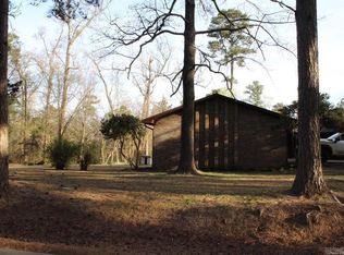 218 Country Club Rd, Nashville, AR 71852