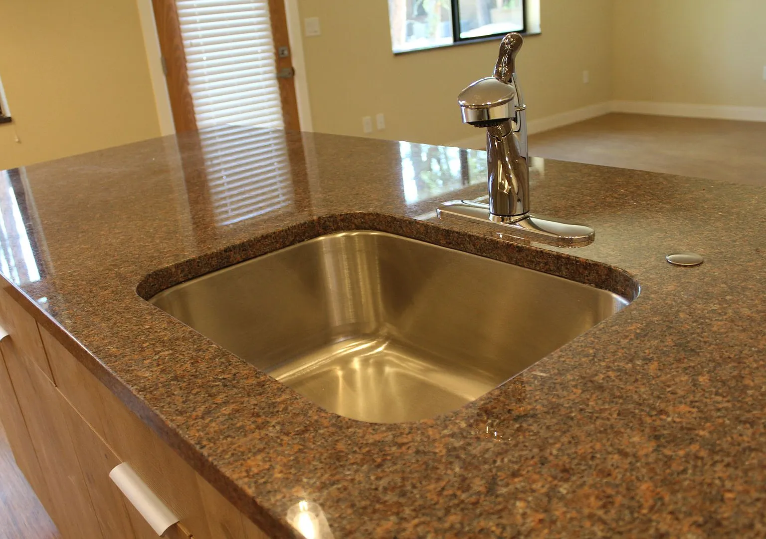 A7 Furnished Unit at Bison Cove - 2 Bed / 2 Bath — Photo 4