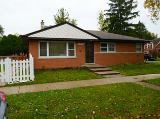 1673 Ash St, Des Plaines, IL 60018