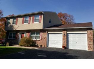 1335 Wentz Rd, Blue Bell, PA 19422