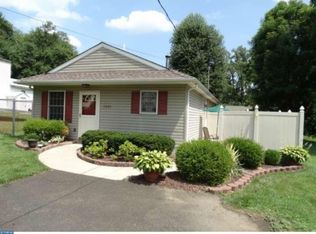 2369 Paris Ave, Feasterville Trevose, PA