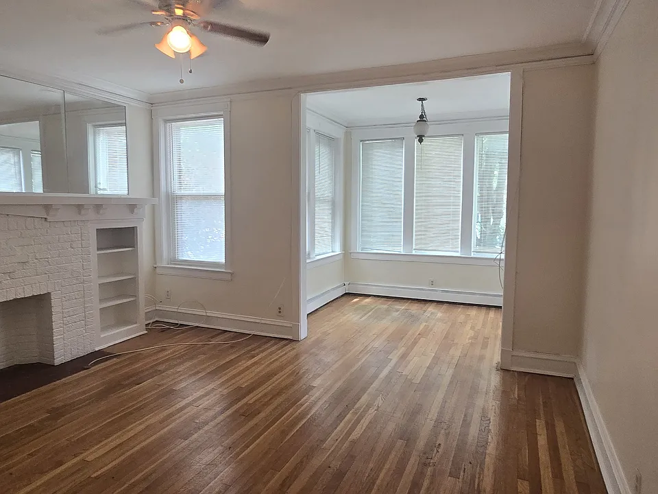 5461 S Drexel Ave #2