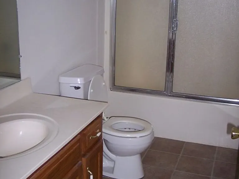 708 Streck Ct — Photo 8