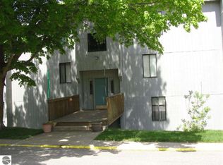 10960 S Blue Ridge Ln, Traverse City, MI 49684