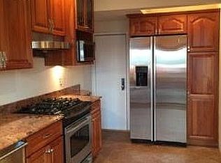 24-43 33rd St #1, Astoria, NY 11102