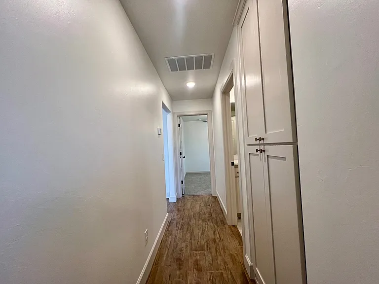 9333 SW 42nd St — Photo 19