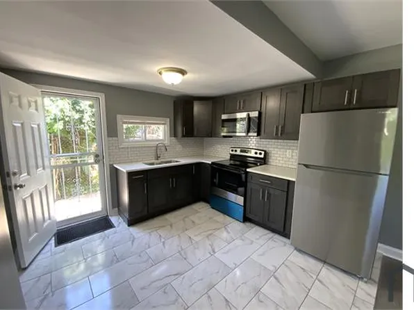 2143 N Woodstock St, Philadelphia, PA 19121