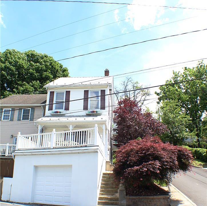 1st image of 1020 Moravia St