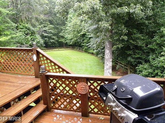 Deck off Familyroom/Kitchen