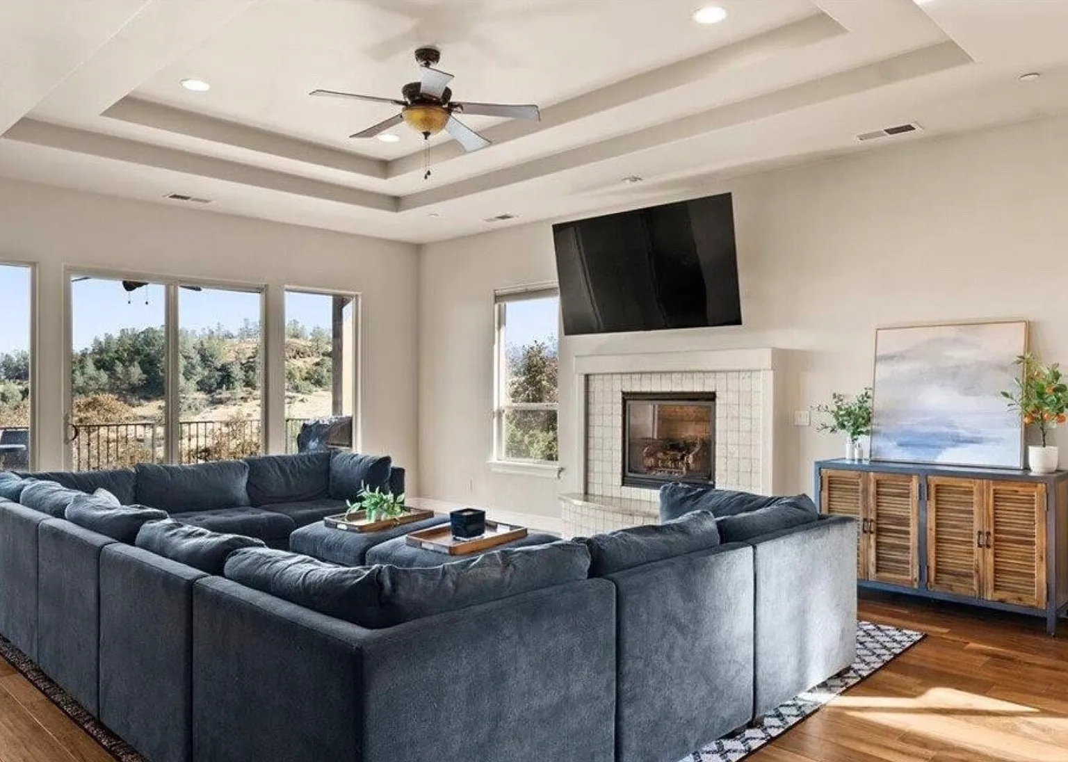 4 bed, 2599 sqft, $3,600 — Photo 4