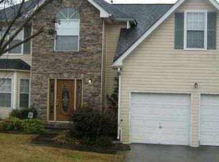 1107 Misty Meadows Xing, Hampton, GA 30228
